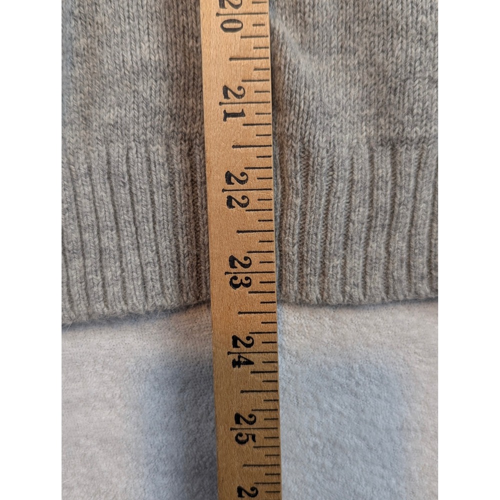 Gap Womens Gray Pink Fair Isle Angora Blend Knit Pullover Sweater Size Medium - Picture 7 of 11